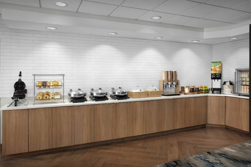 Fairfield Inn & Suites by Marriott Sarasota Lakewood Ranch 13/60