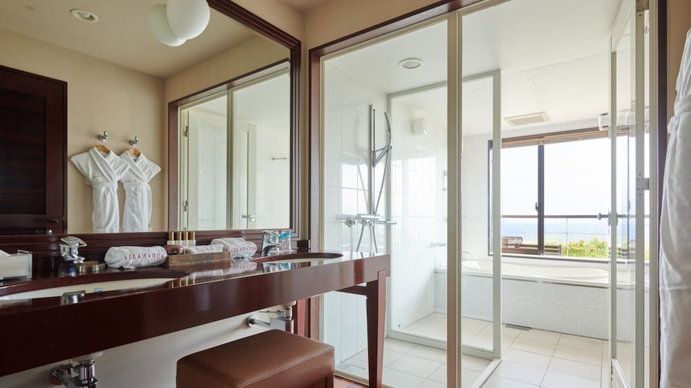 SHIGIRA BAYSIDE SUITE ALLAMANDA 20/70
