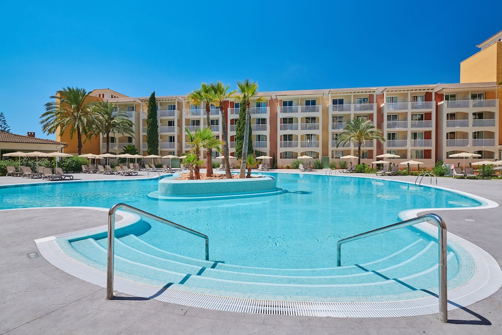 Protur Badia Park Aparthotel 27/40