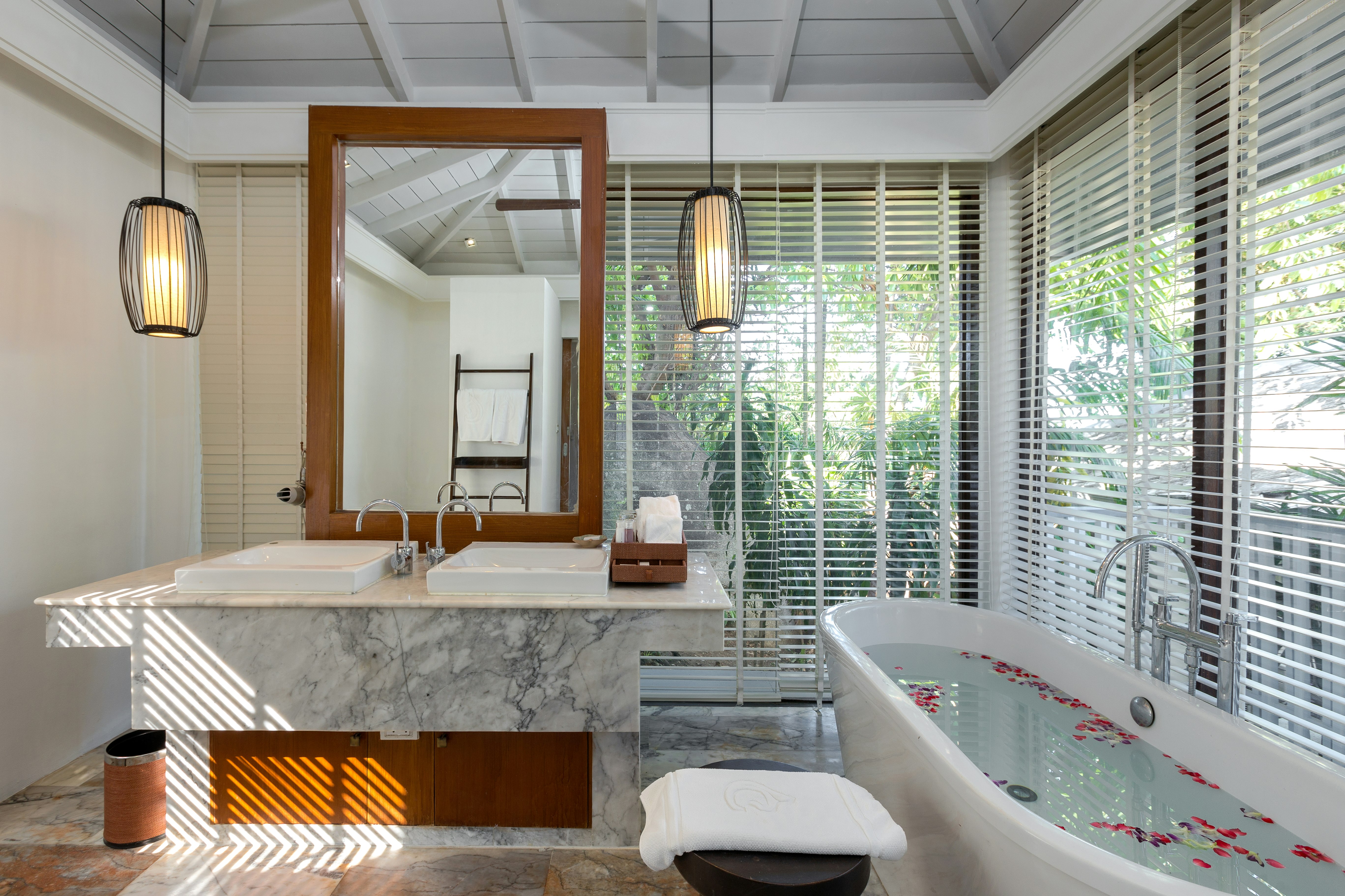 Centara Villas Samui 83/85
