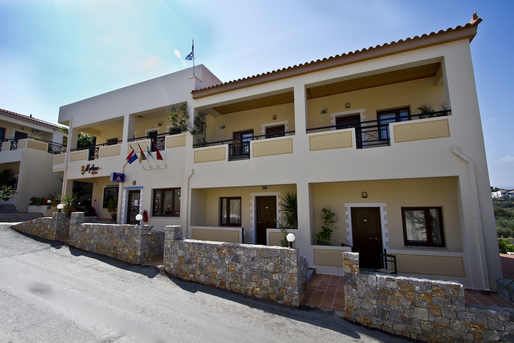 Mythos Platanias Apartments 3/61