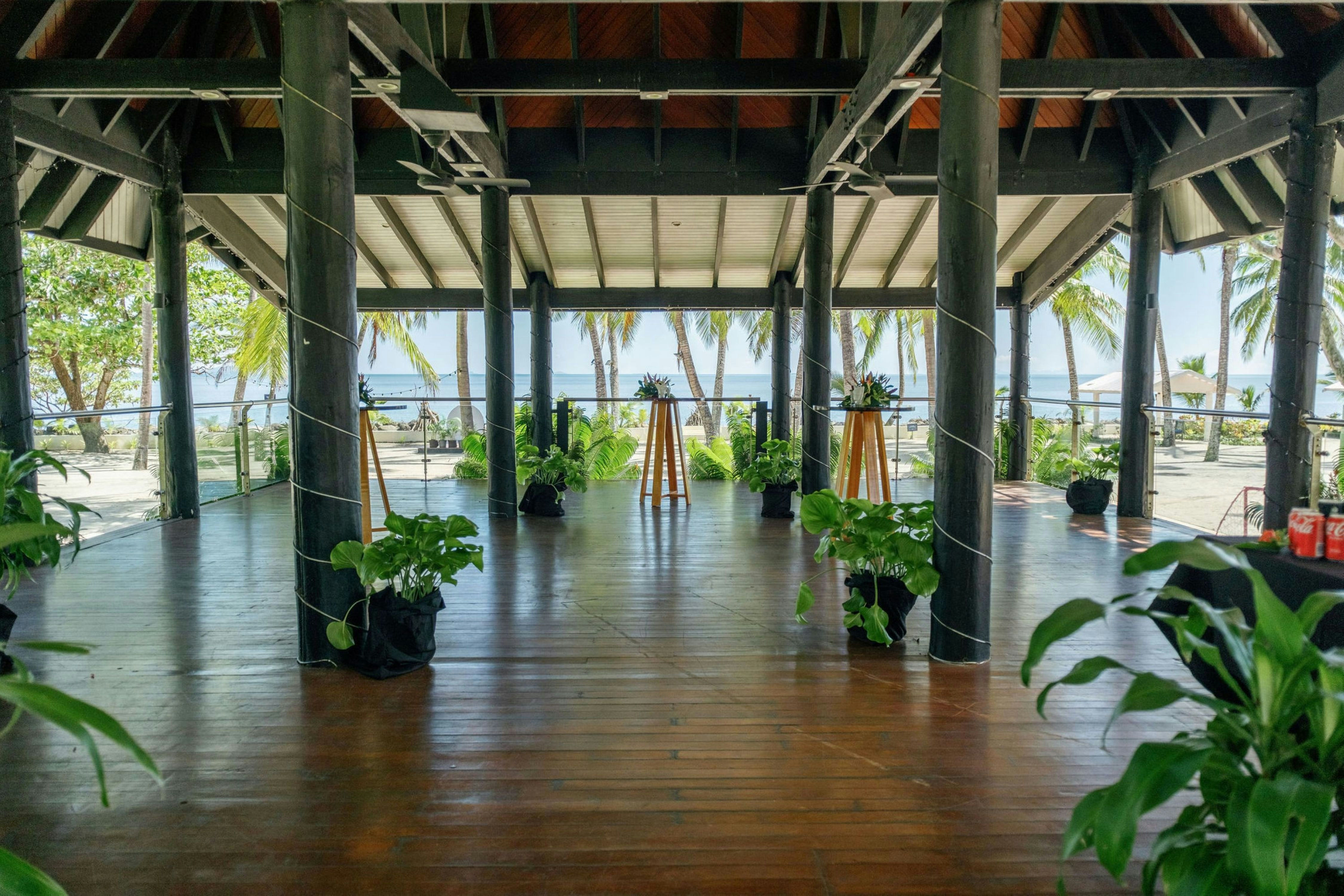DoubleTree Resort by Hilton Hotel Fiji - Sonaisali Island 58/63