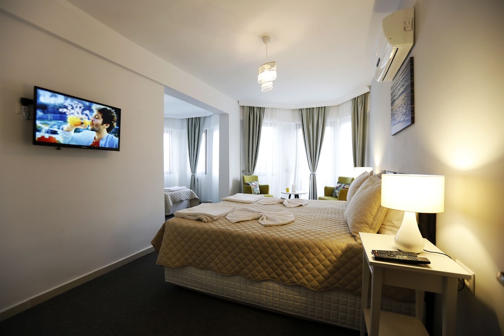 Himm Hotel 8/68