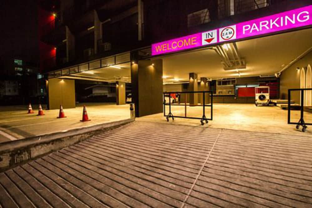 Baron Zotel Bangkok 49/54