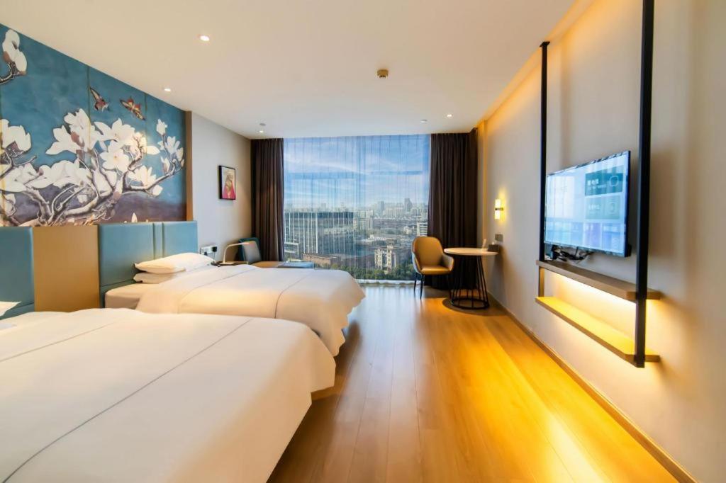Magnotel (Tongxiang Shimao Center) 18/49