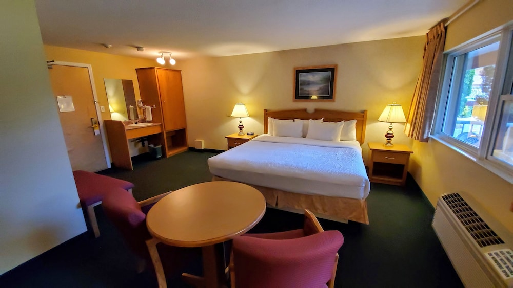 Days Inn by Wyndham Penticton Conference Centre 15/40