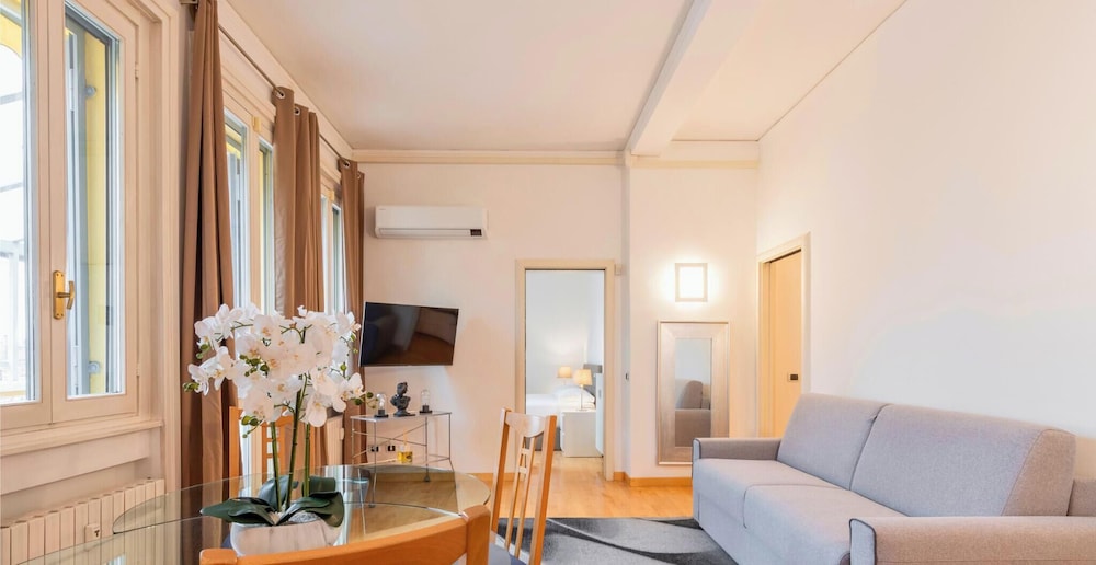 Milan Royal Suites Magenta Luxury Apartments 26/50
