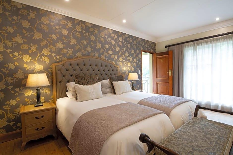 THREE RIVERS LODGE & VILLA ANNA SOPHIA 8/50