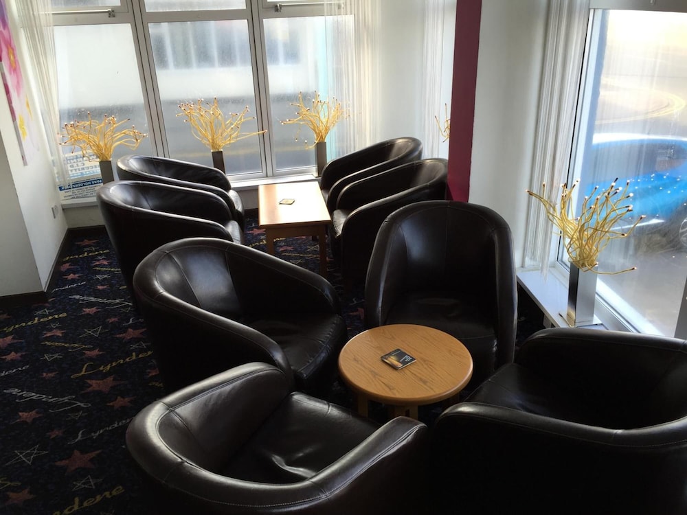 Lyndene Hotel 42/49