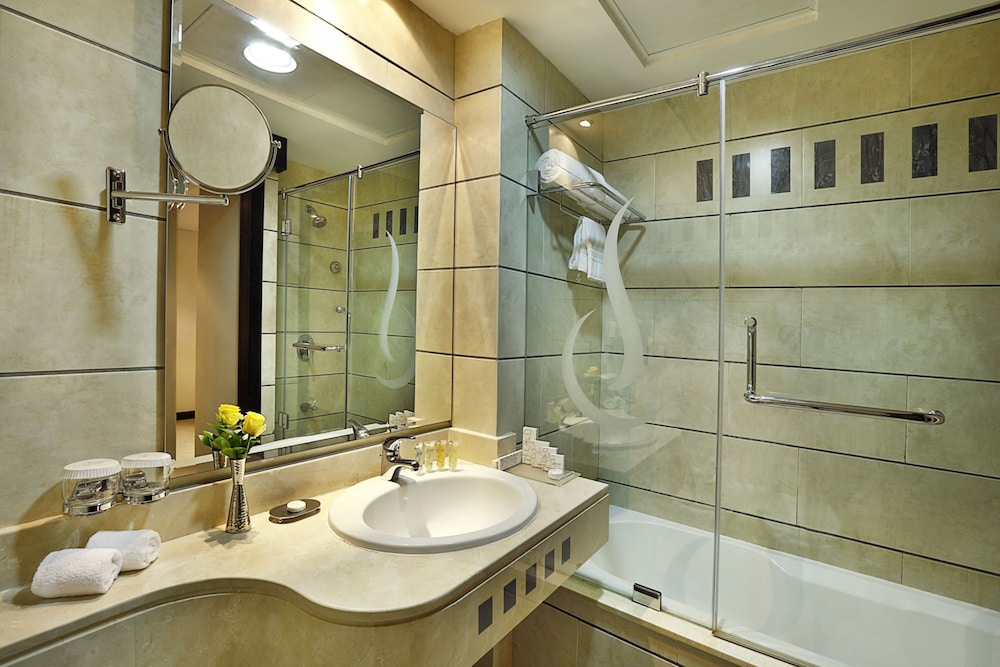 City Seasons Hotel Muscat 76/77
