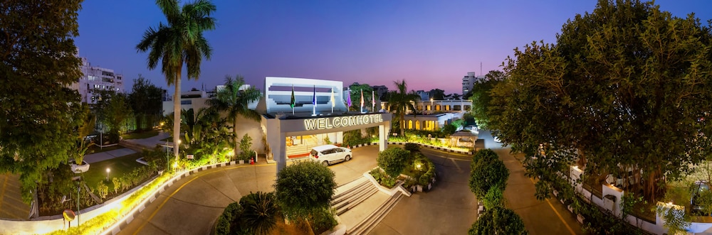Welcomhotel by ITC Hotels, Alkapuri, Vadodara 53/57