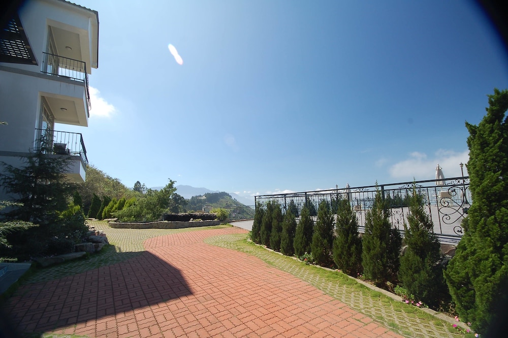 Star Villa 63/66
