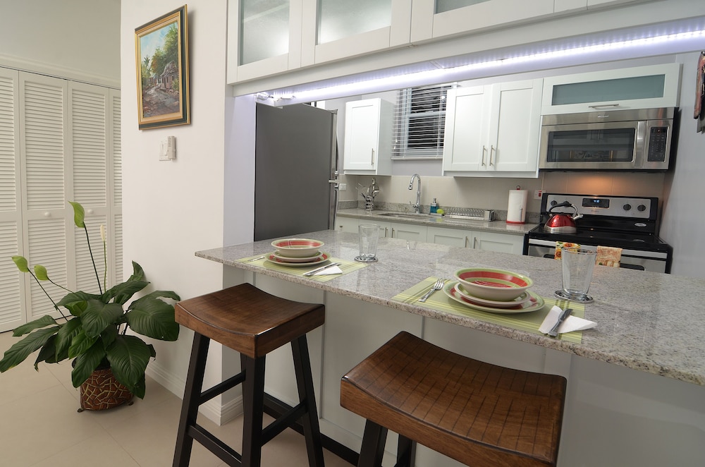 Kingsway New Kingston Guest Apartment Ii 30/45