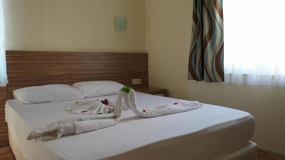 Yucesan Hotel 15/50