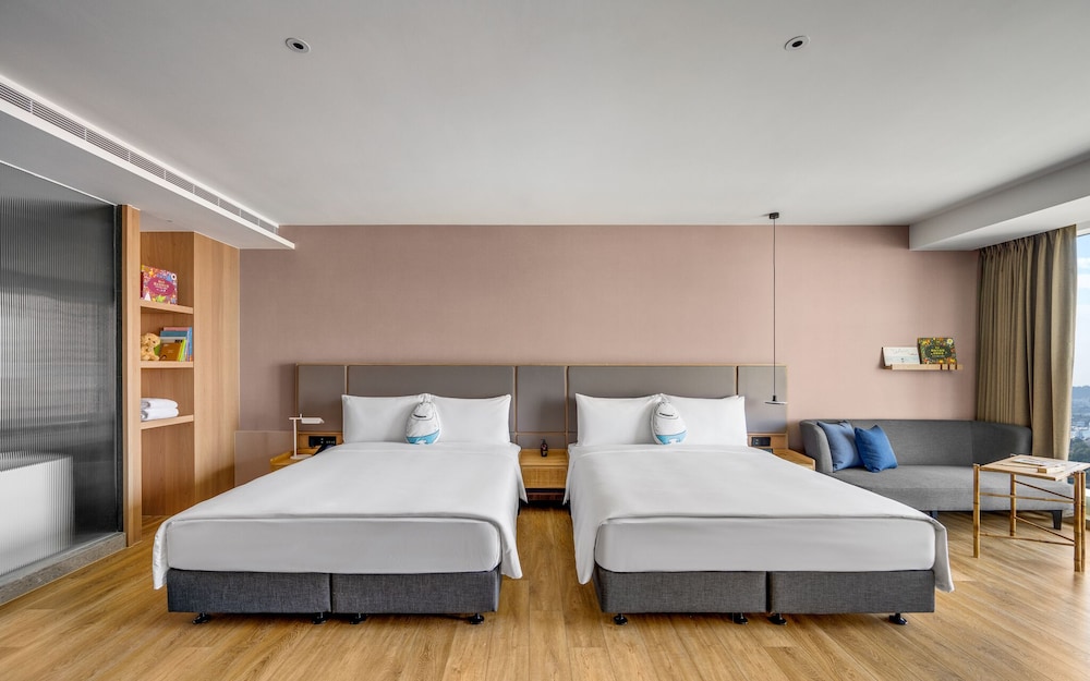 TAI Urban Resort 3/48