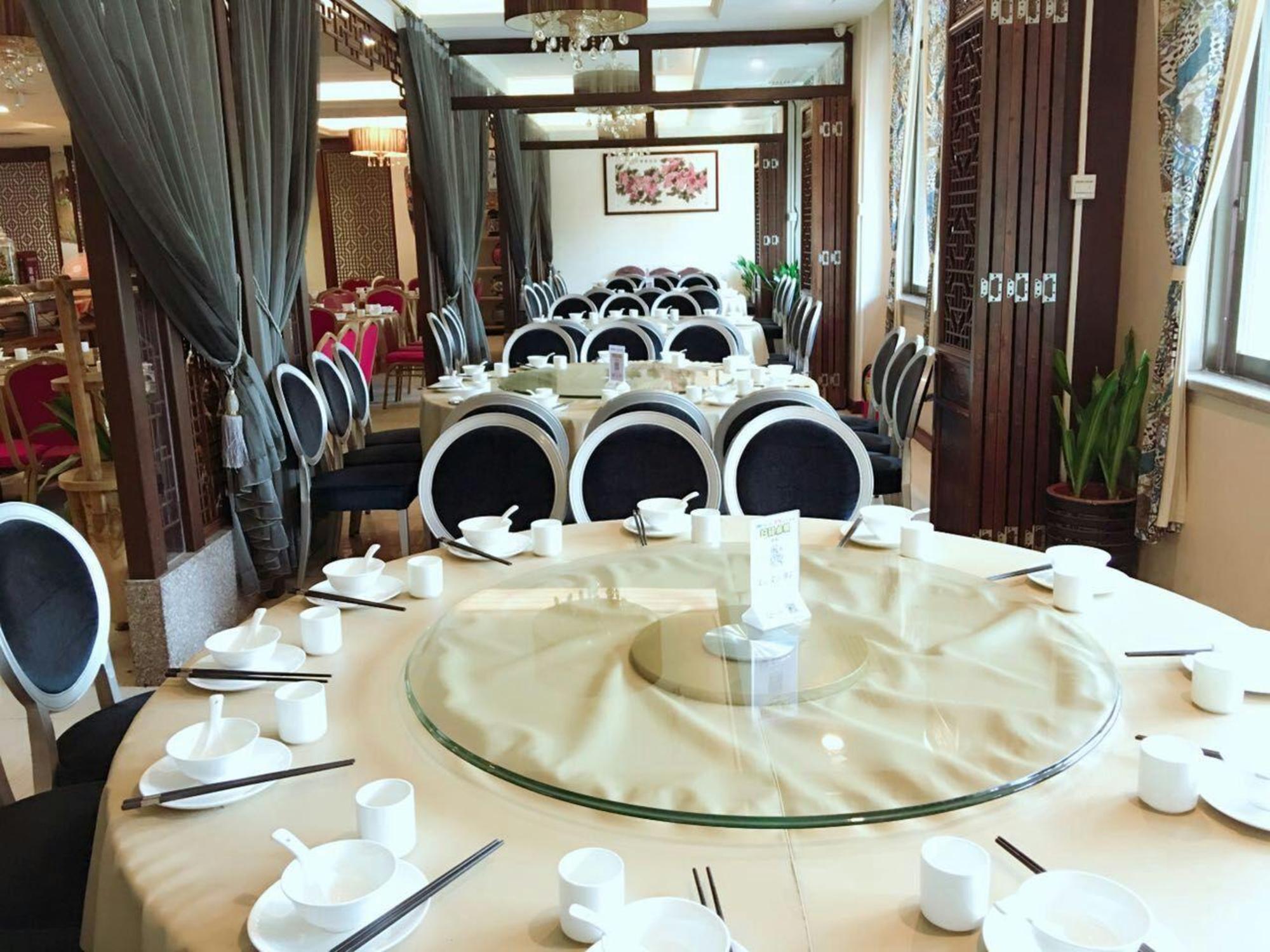 Vienna Hotel (Guangzhou Huadu Furong) 38/42