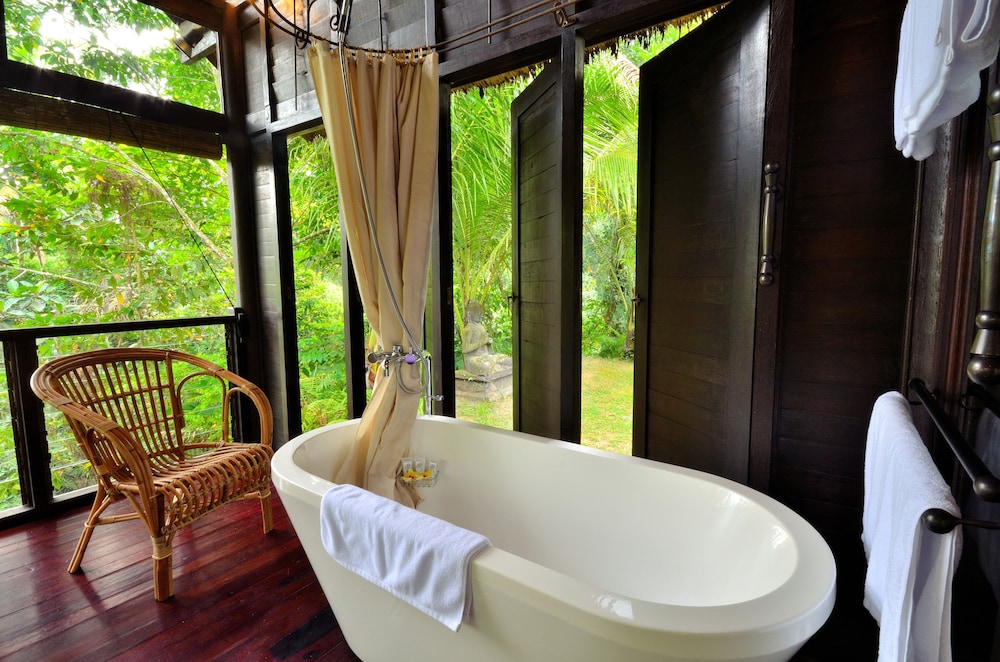 Jendela Di Bali Villa 50/50