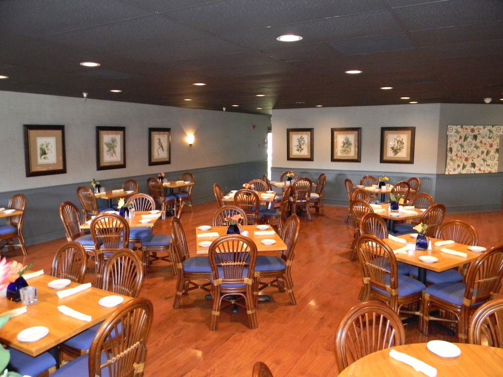 Hilton Head Island Beach Tennis Resort 72/80