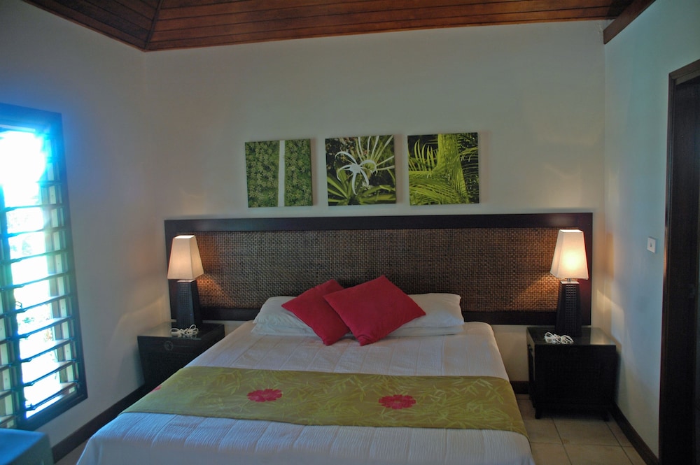 Mangoes Resort - Adults Only 24/38