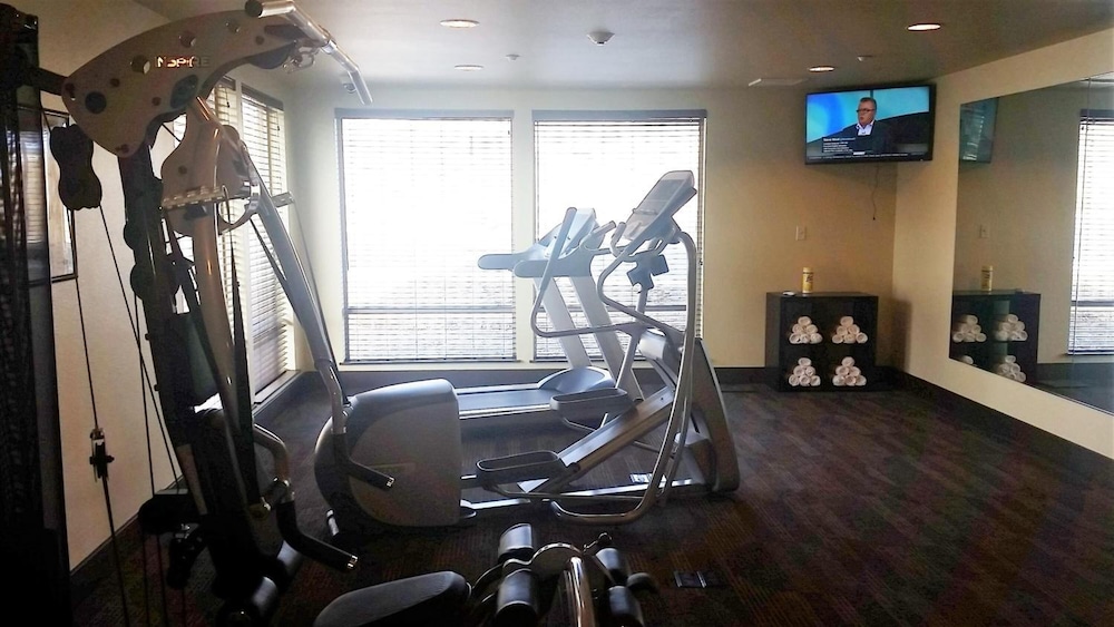 Ledgestone Hotel Elko 25/50