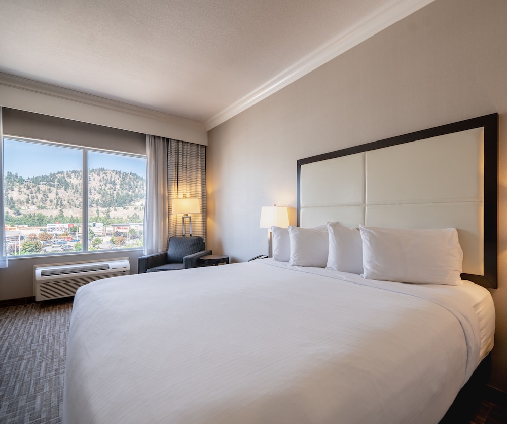 Kanata Kelowna Hotel and Conference Centre 4/47