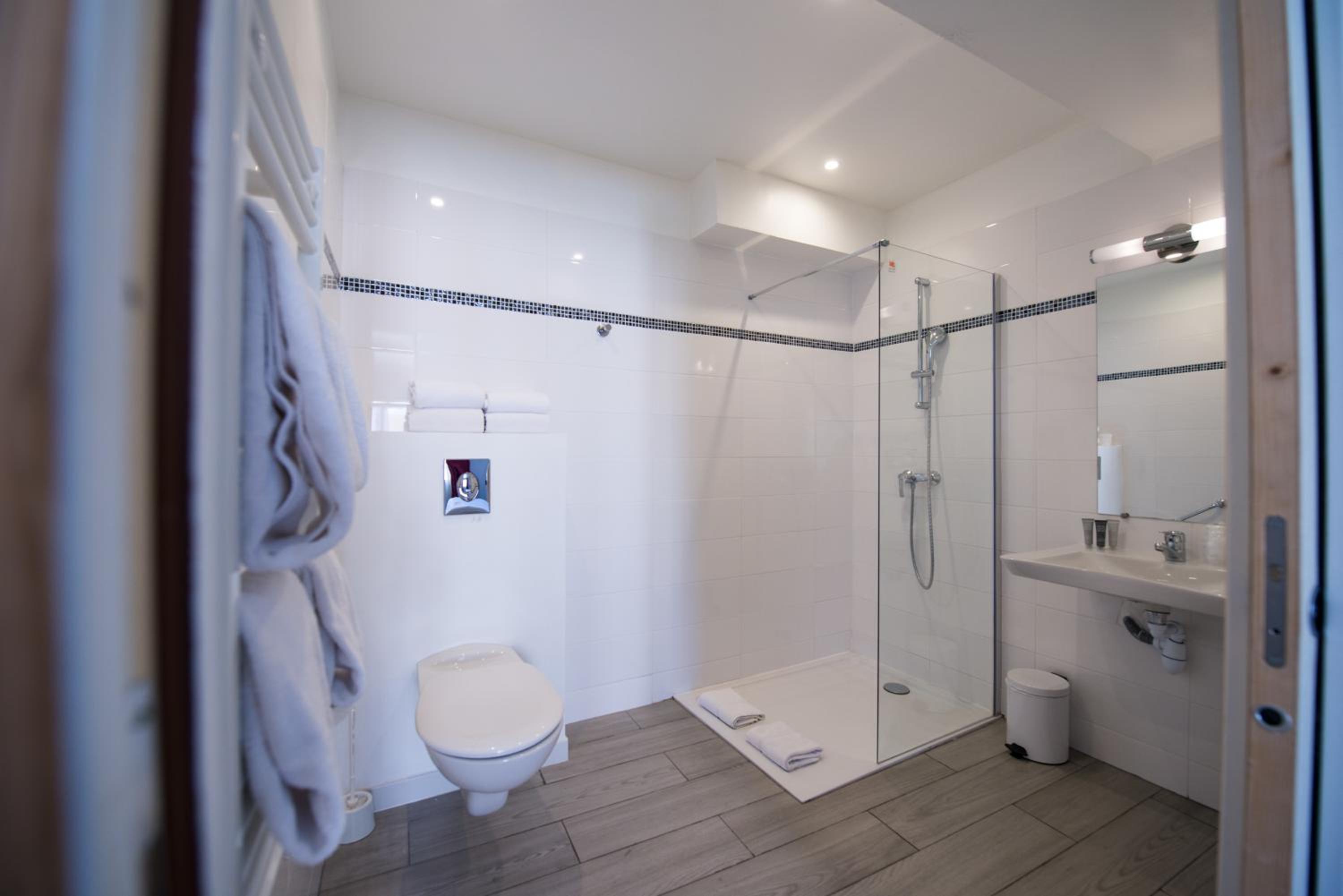 جناح بإطلالة على الحديقة، Exclusive Hotel Comte De Nice 8/8