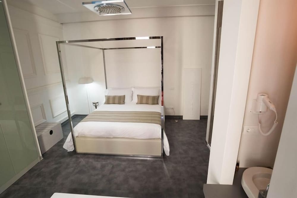 Hotel Santa Brigida 17/65