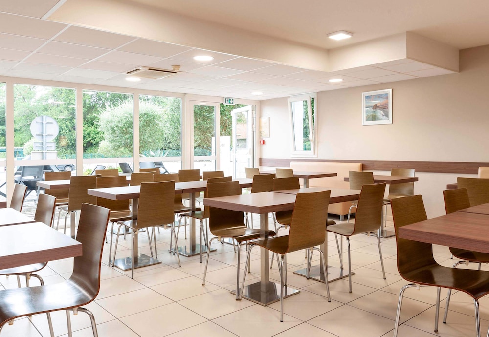 B&B Hotel Saint Jean de Luz 44/64