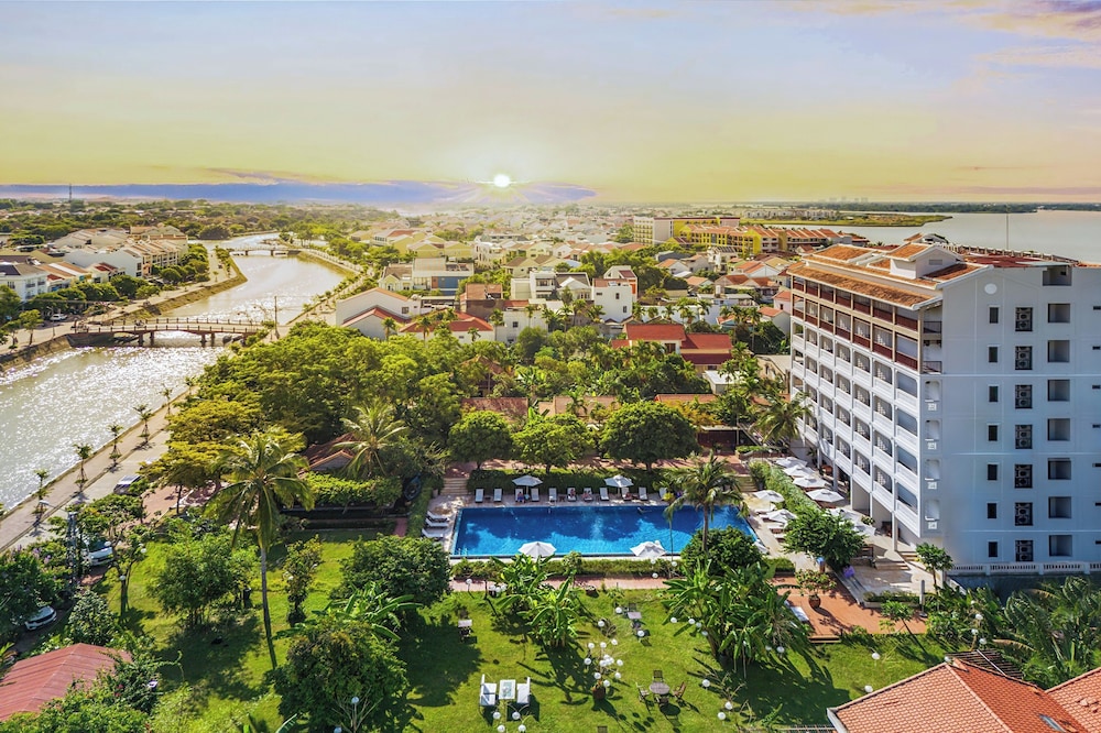 RiverTown Hoi An Resort & Spa 6/65