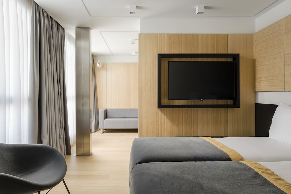 Dorma Plaza Catalunya 60/68