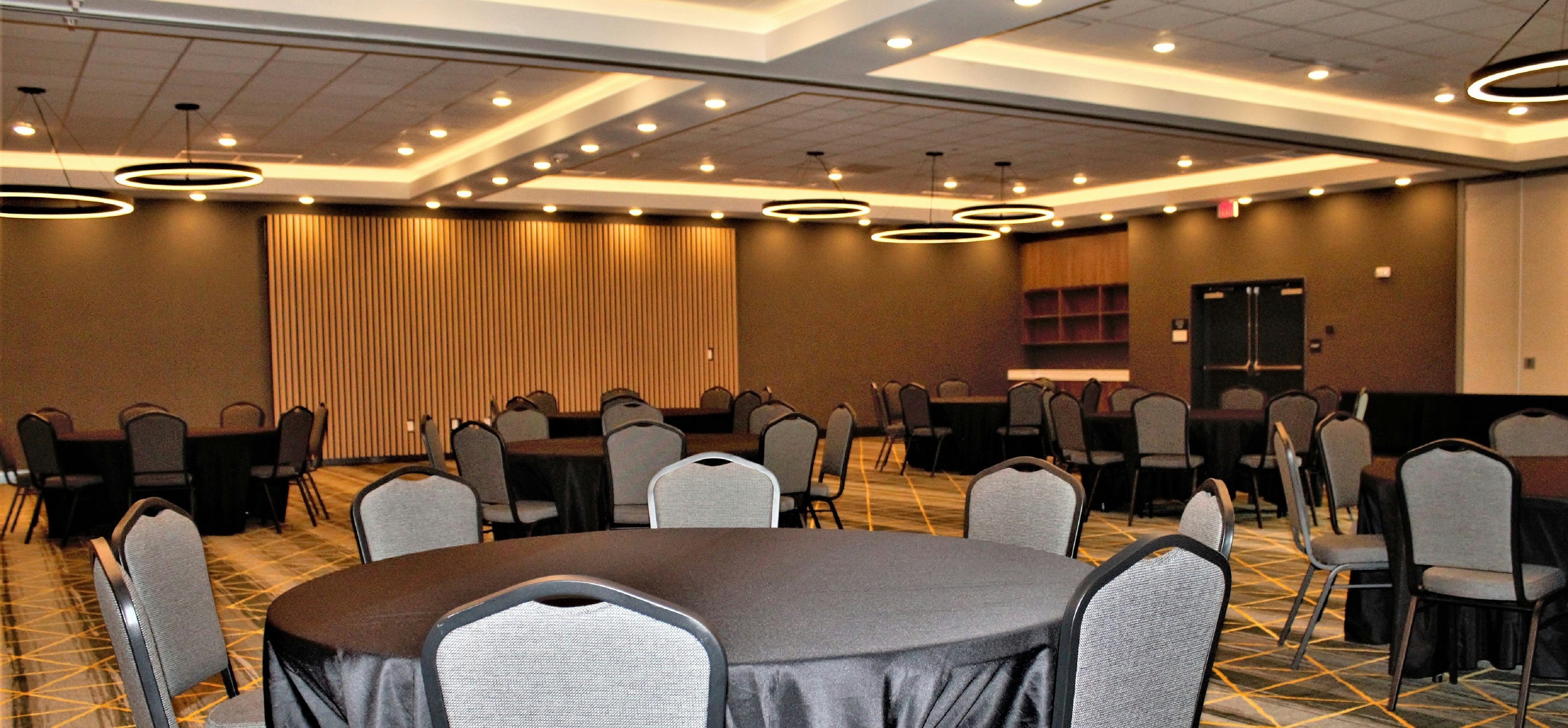Holiday Inn Fort Worth - Alliance 66/71