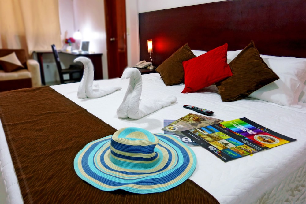 Hotel Brisas Del Pacifico 48/65