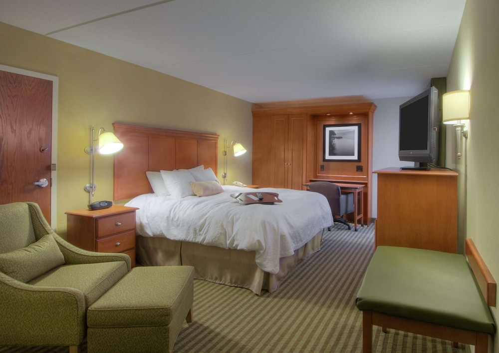 Hampton Inn Wheeling 18/56
