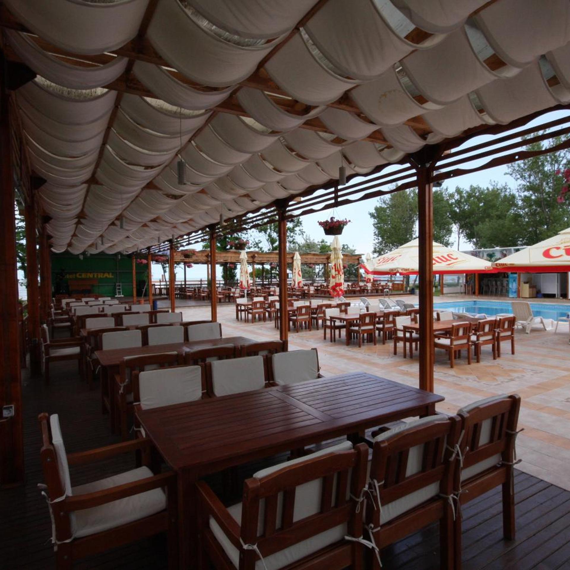 Central Mamaia 46/58