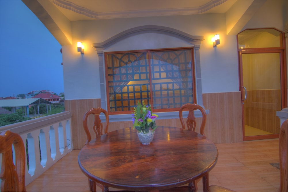 Serkirin Mary Angkor Villa 43/54