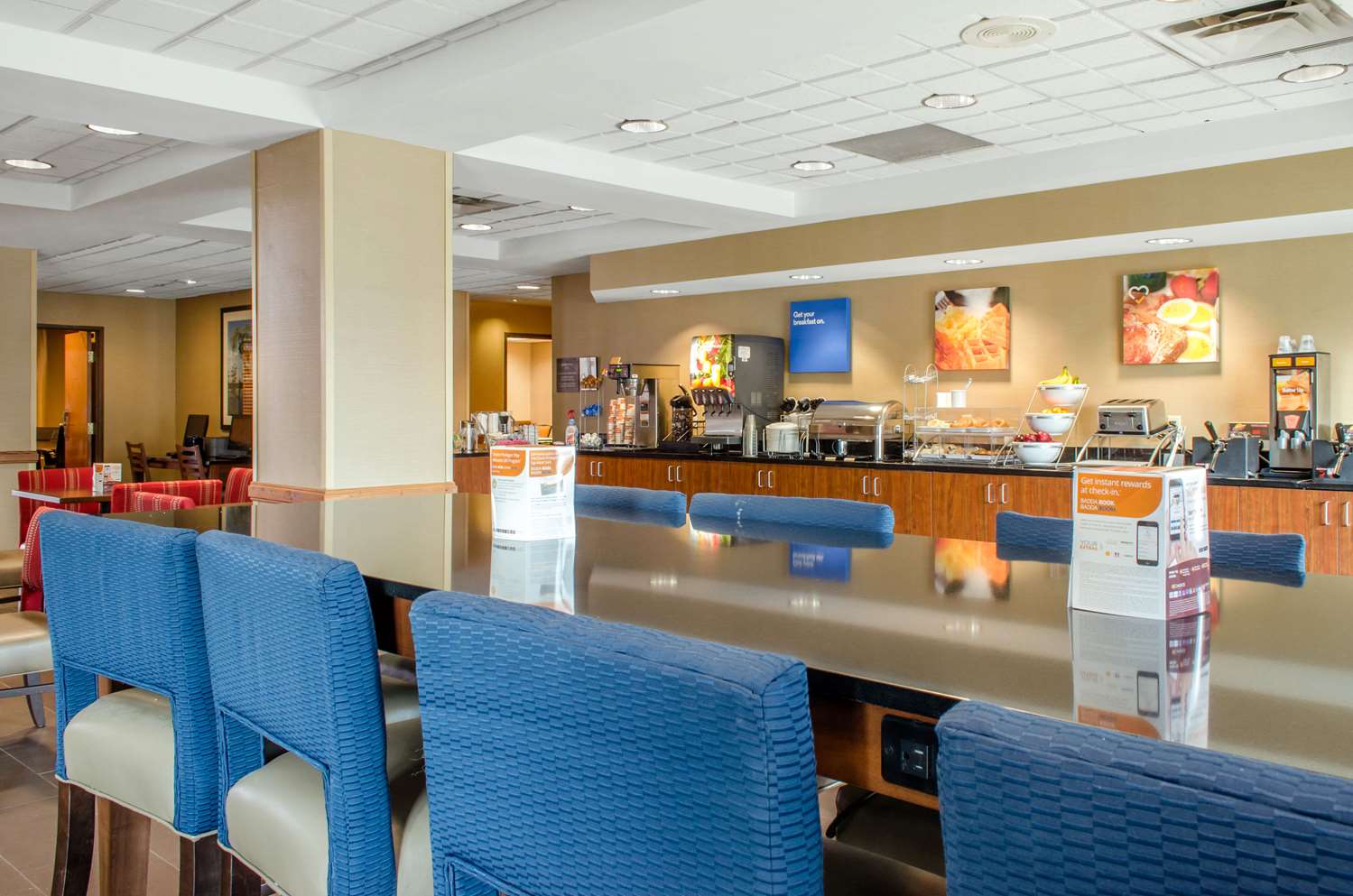 Comfort Inn and Suites Biloxi D Iberville 34/47