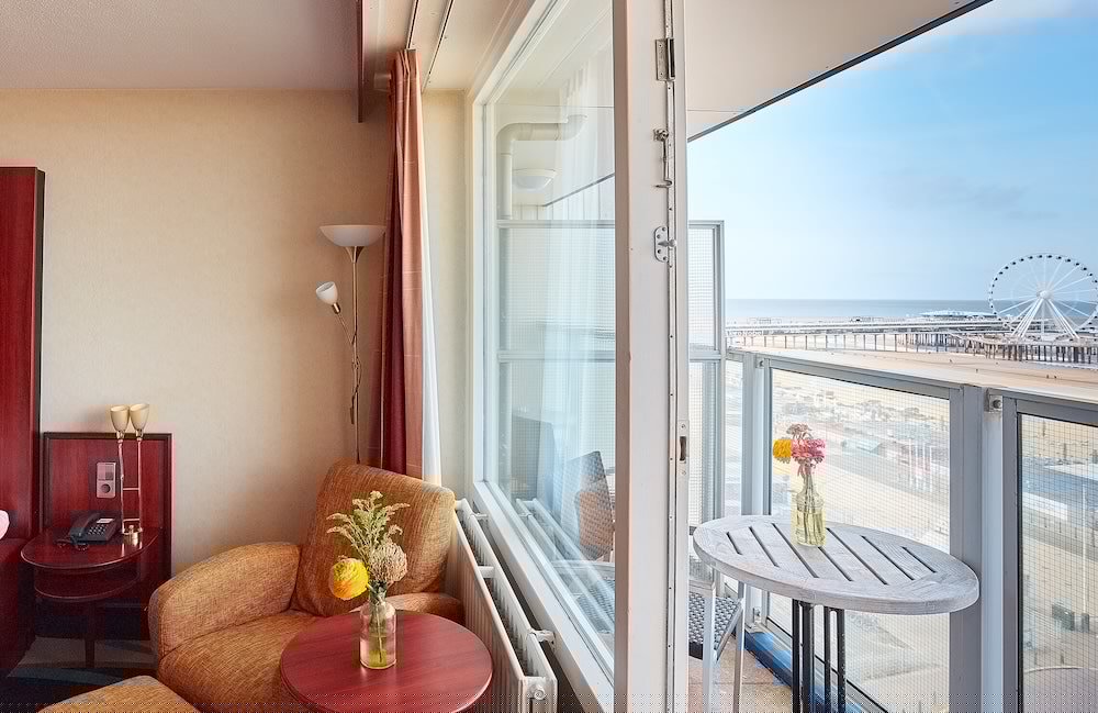 Carlton Beach 25/64