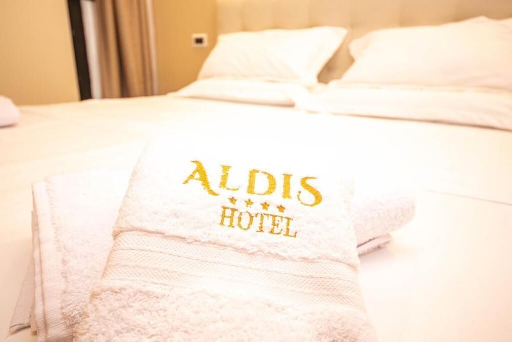 Aldis Hotel 37/59