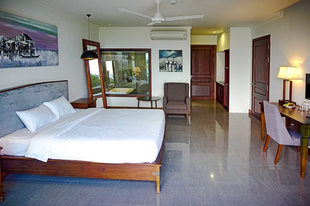 Dan Oasis Beach Hotel and Apartment 5/37