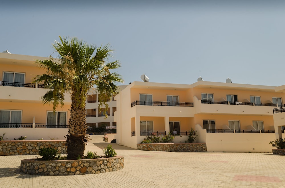 Lindos Nest Hotel 6/74