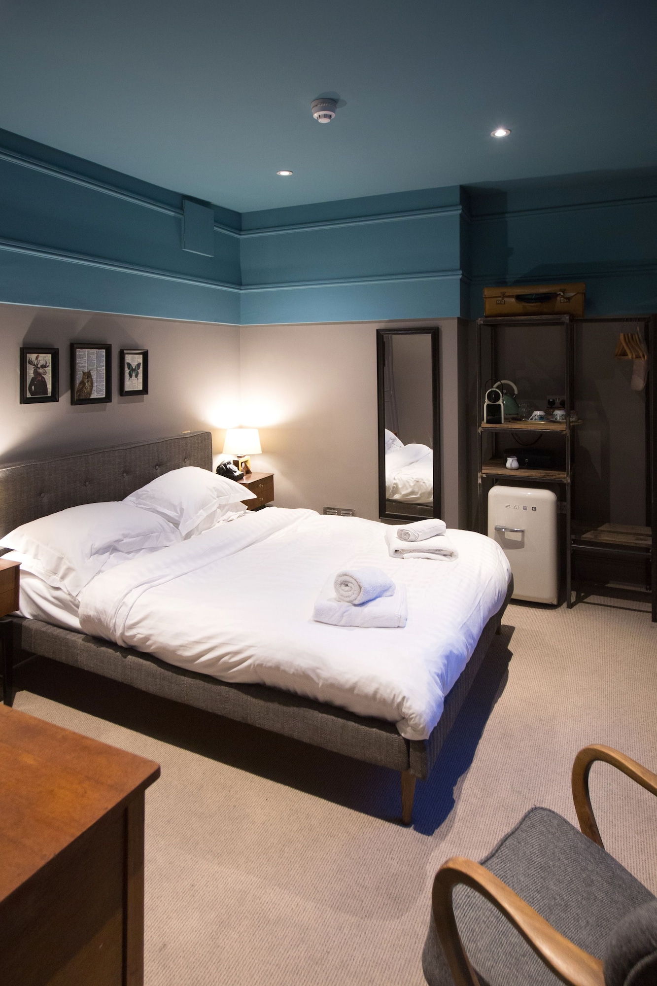 STANDARD, DOUBLE OR TWIN BED