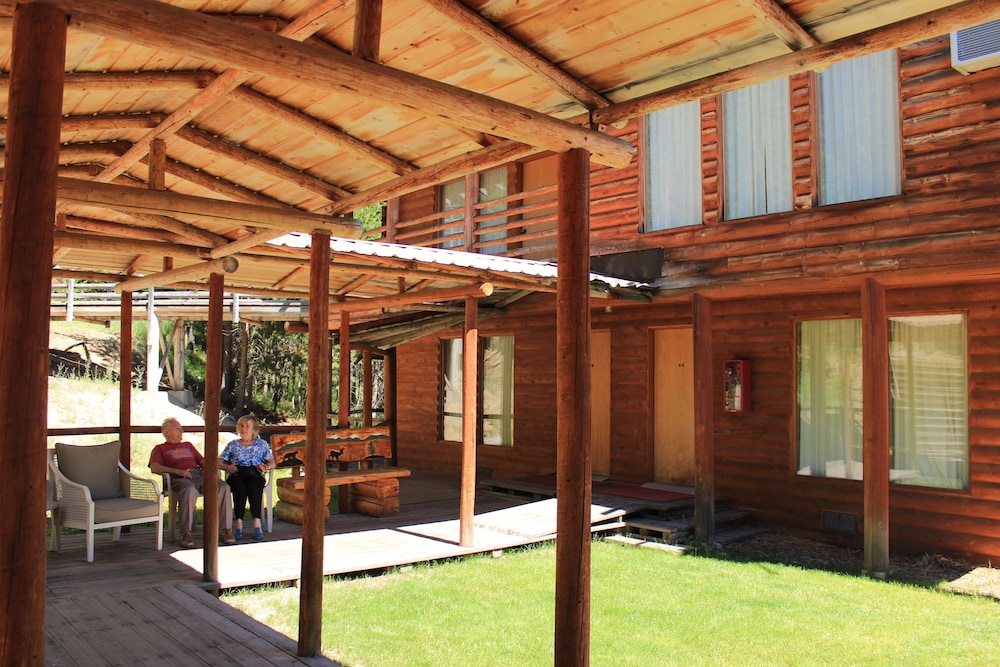 The Lodge At Lolo Hot Springs 7/50