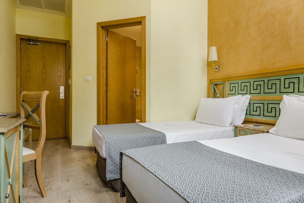 Hotel Exe Domus Aurea 7/26