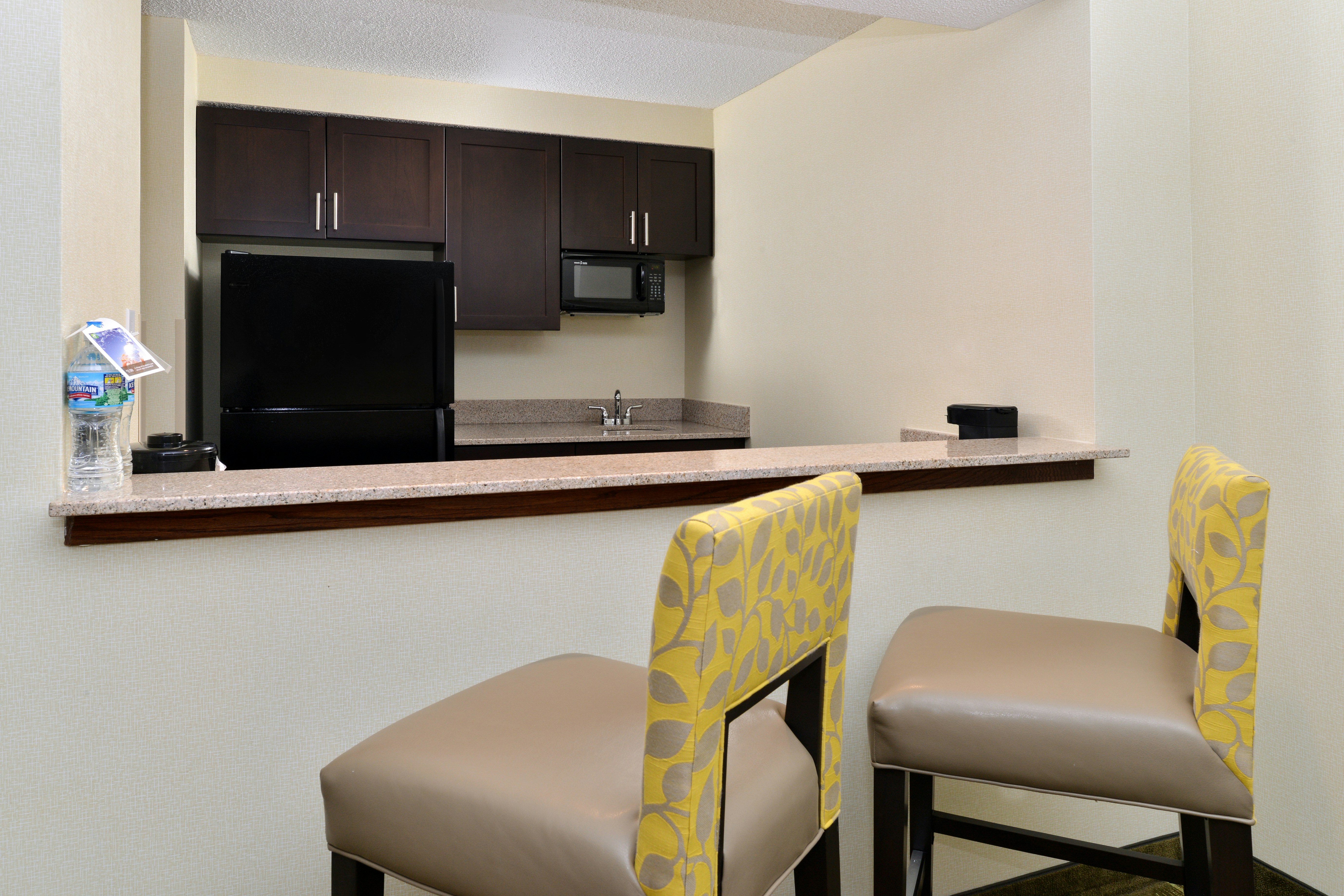 Holiday Inn Express And Suites Indianapolis W Airport Area 55/65