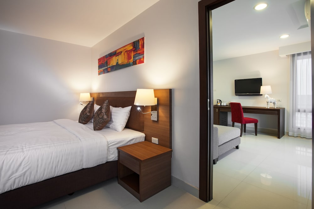 Riche Hua Hin 16/50