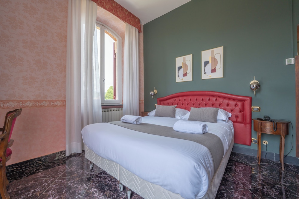 Villa Fieschi Hotel 18/49