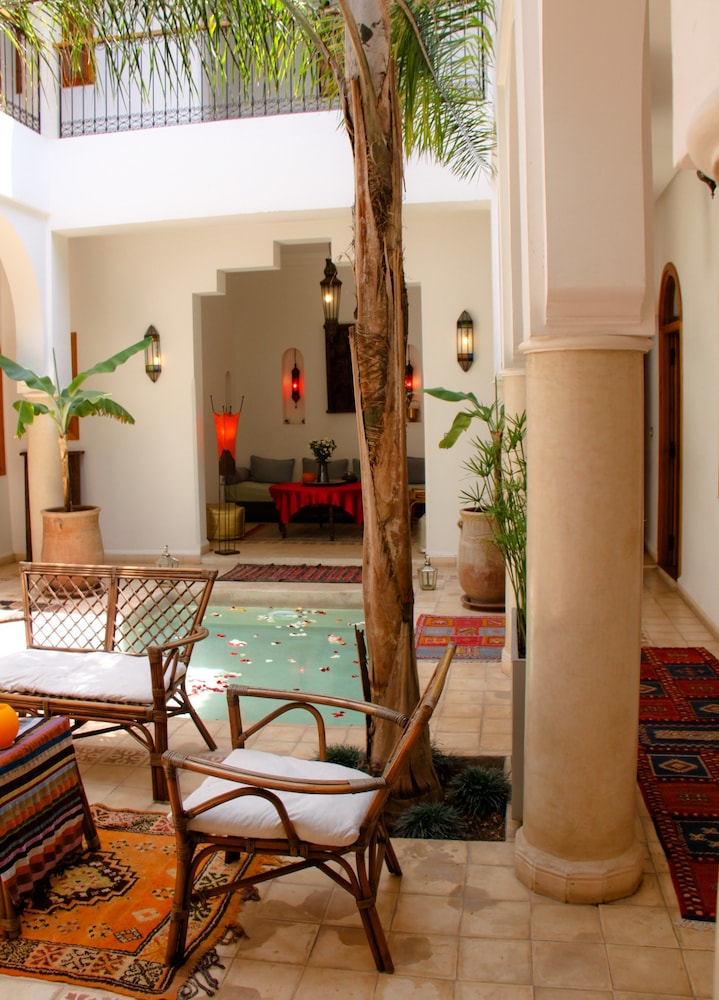 Riad Mariana 5/41