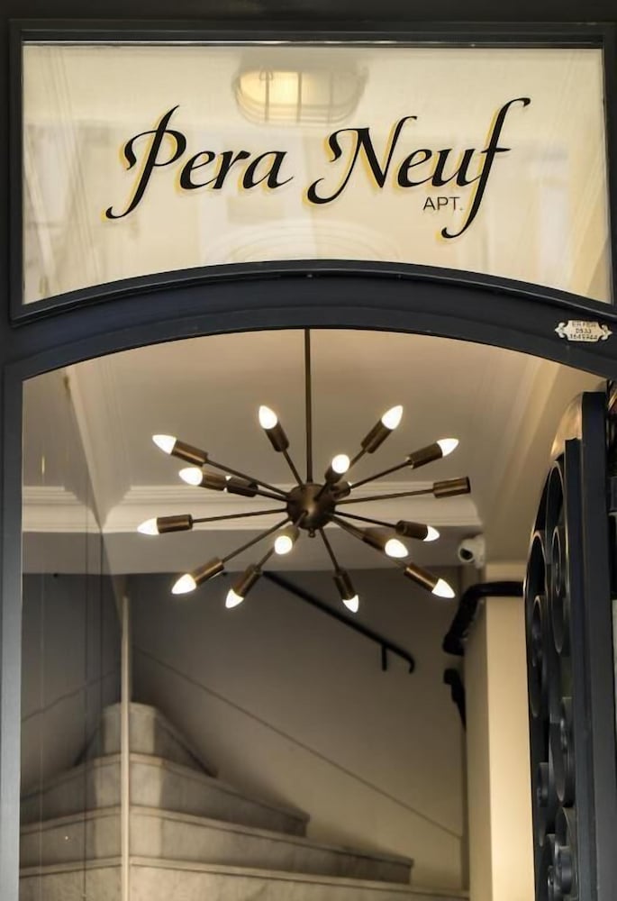 Pera Neuf 6/39