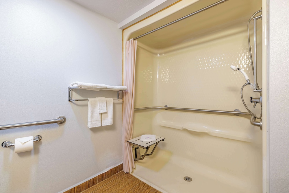 Motel6 Auburn, CA 60/60