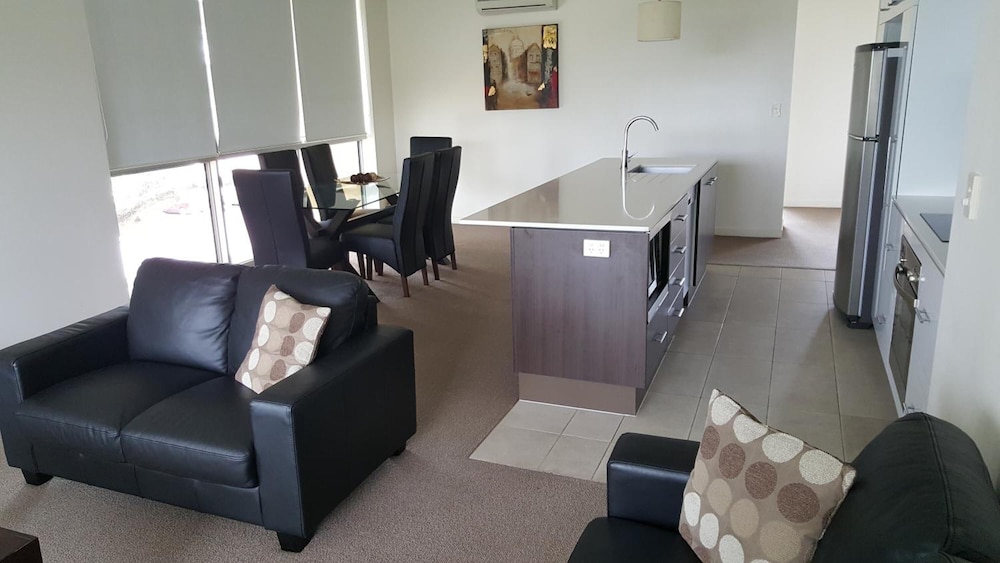 ITARA APARTMENTS 42/60
